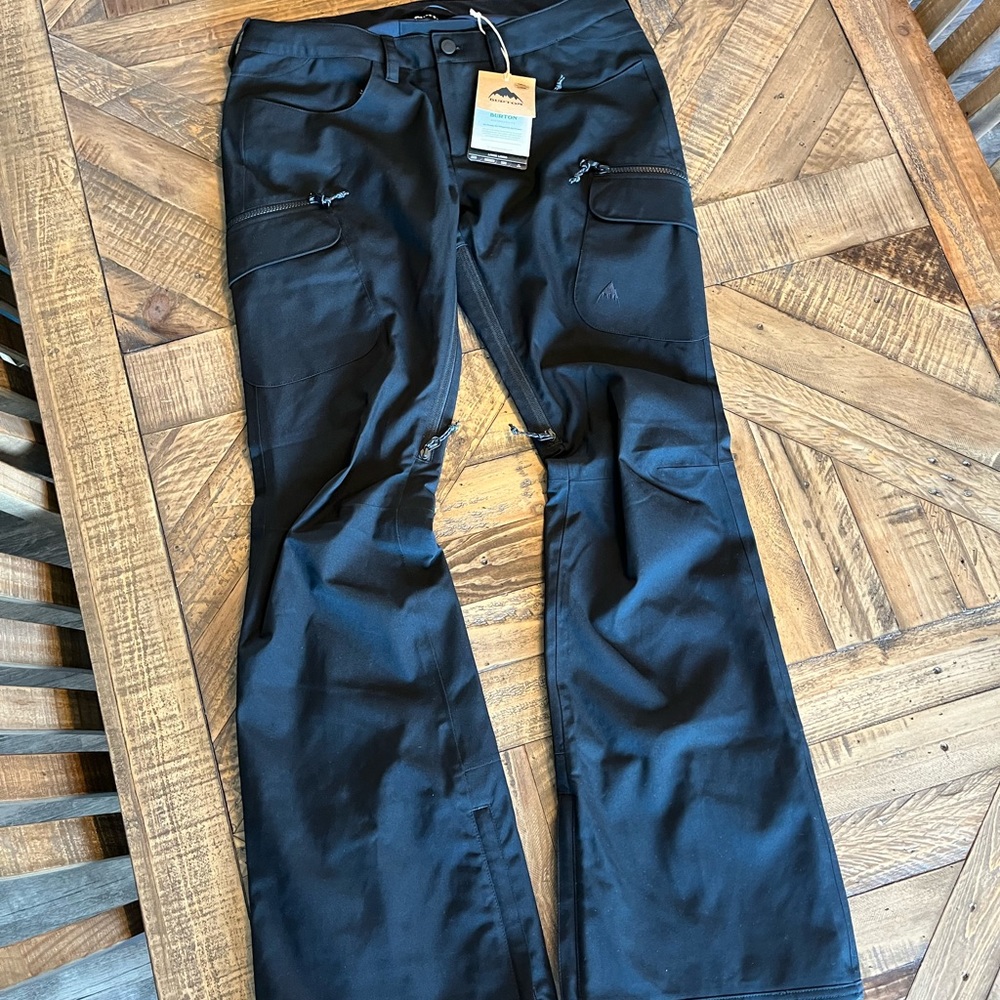 NWT Burton Women’s Gloria Medium TALL snow ski snowboarding pants